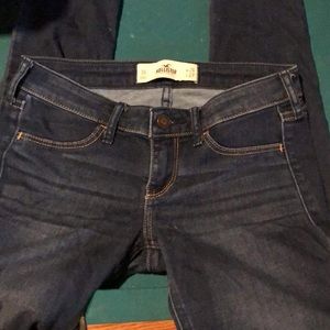 Hollister skinny girls 3s